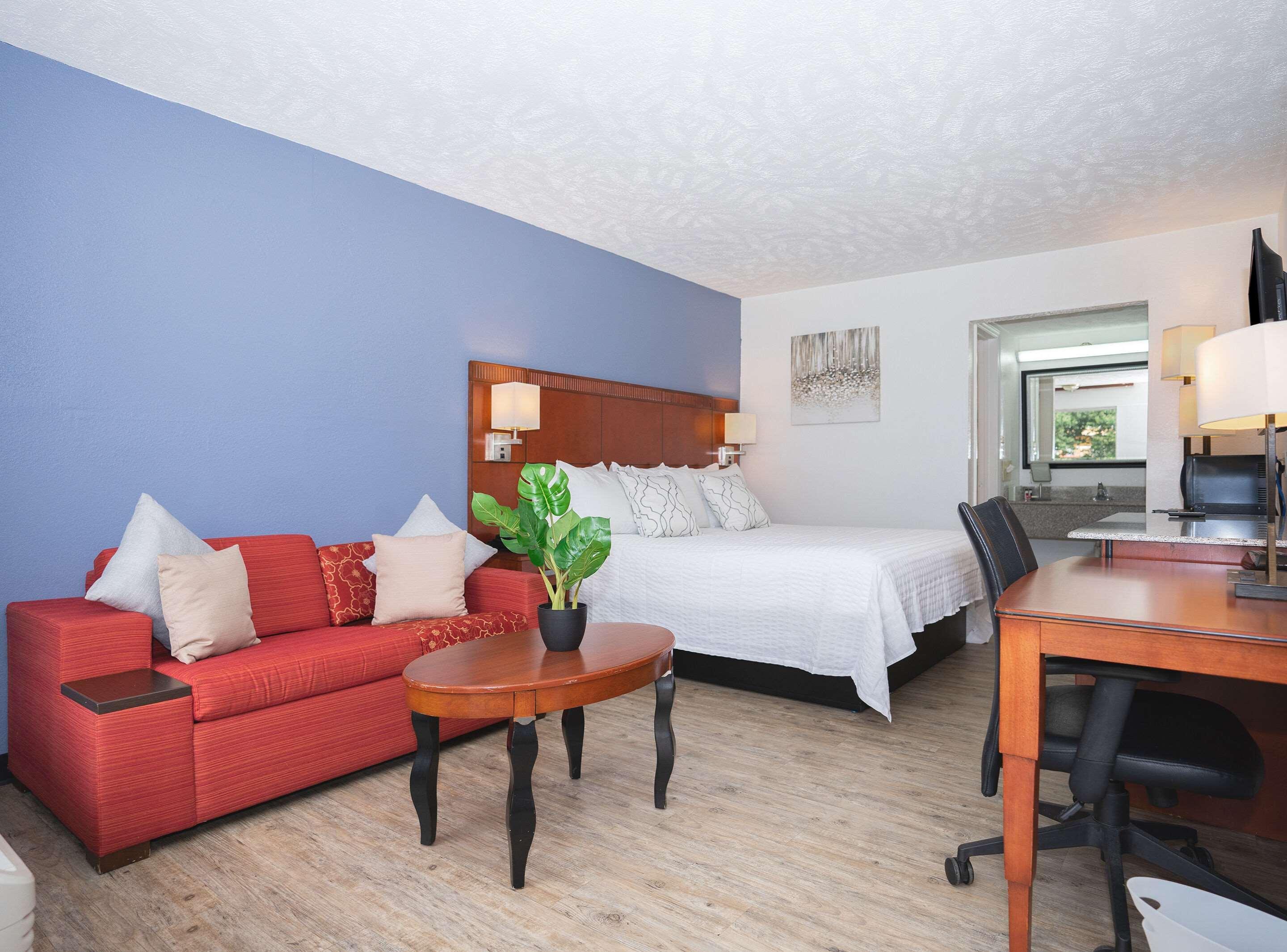 Ramada By Wyndham Lumberton Hotel Bagian luar foto