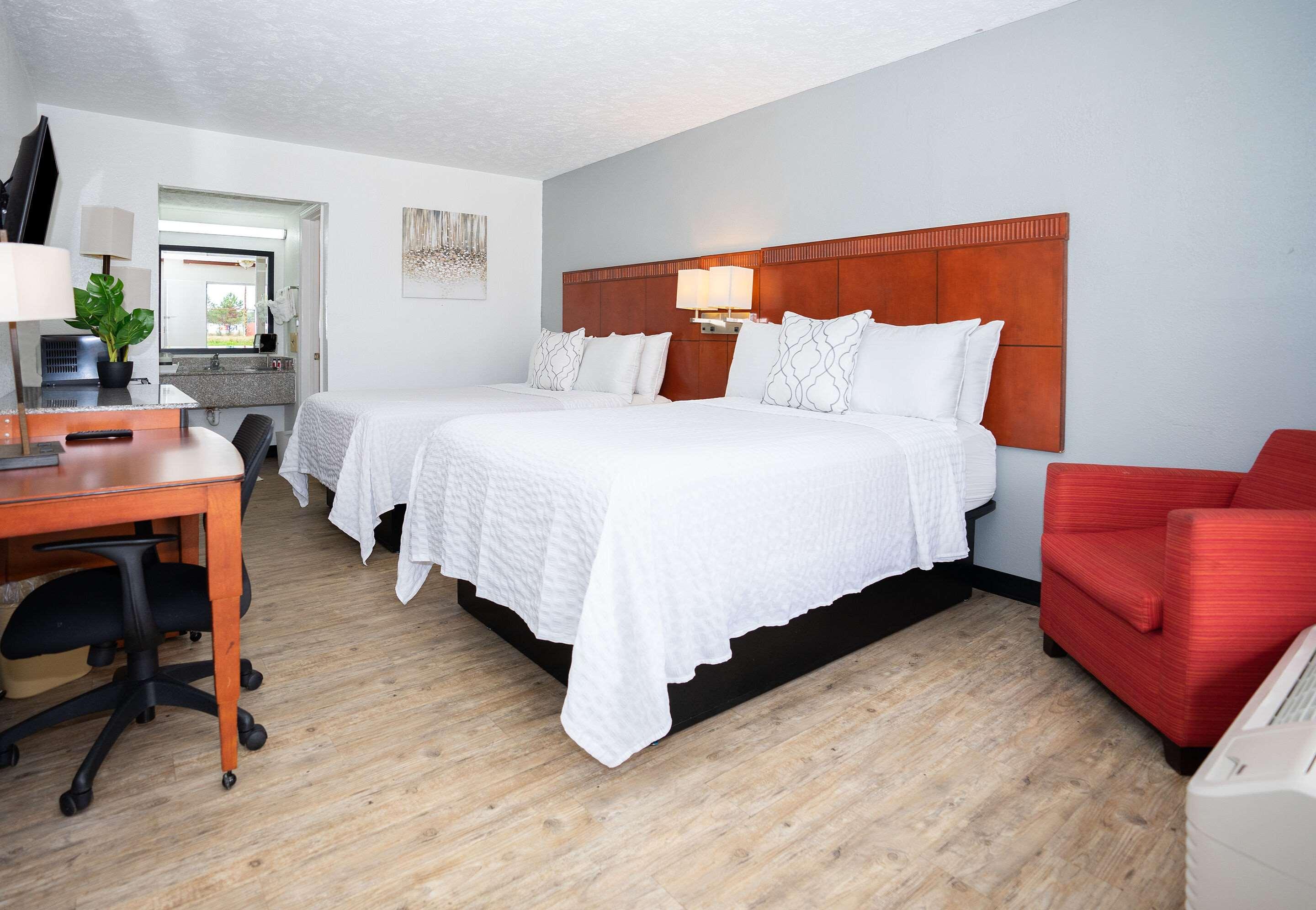 Ramada By Wyndham Lumberton Hotel Bagian luar foto